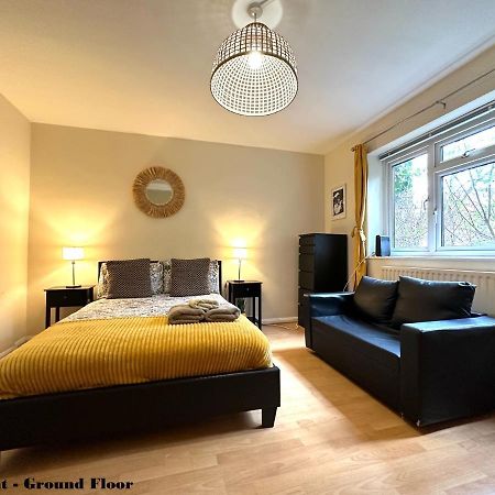 דירות לונדון Charming Flats With Fast Wifi On The Famous Abbey Road מראה חיצוני תמונה