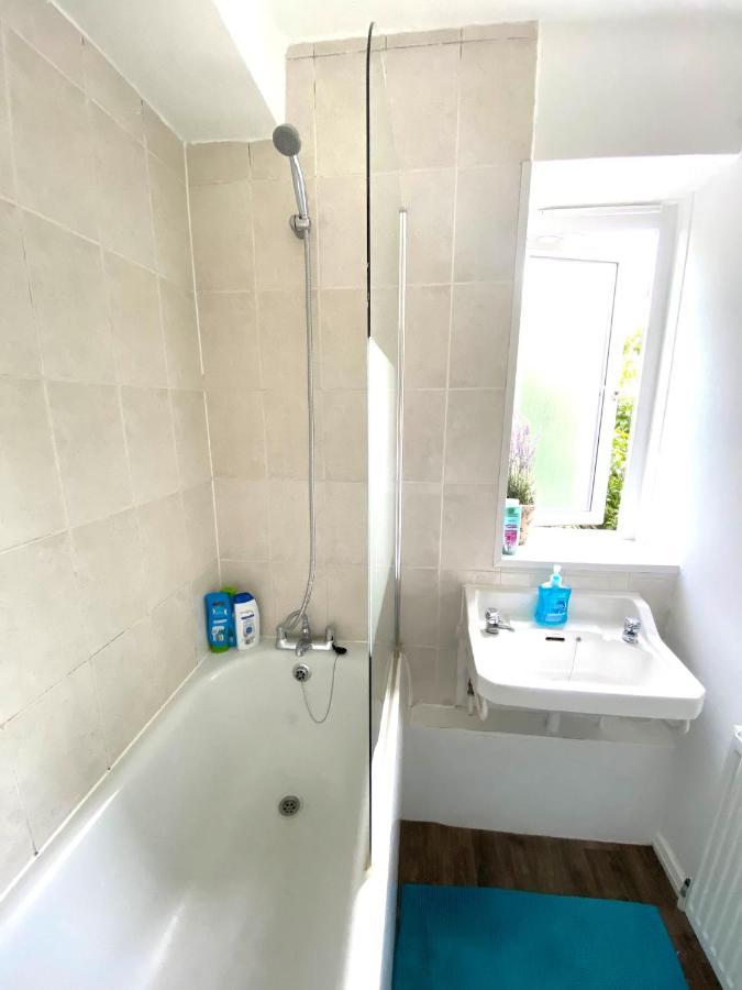 דירות לונדון Charming Flats With Fast Wifi On The Famous Abbey Road מראה חיצוני תמונה