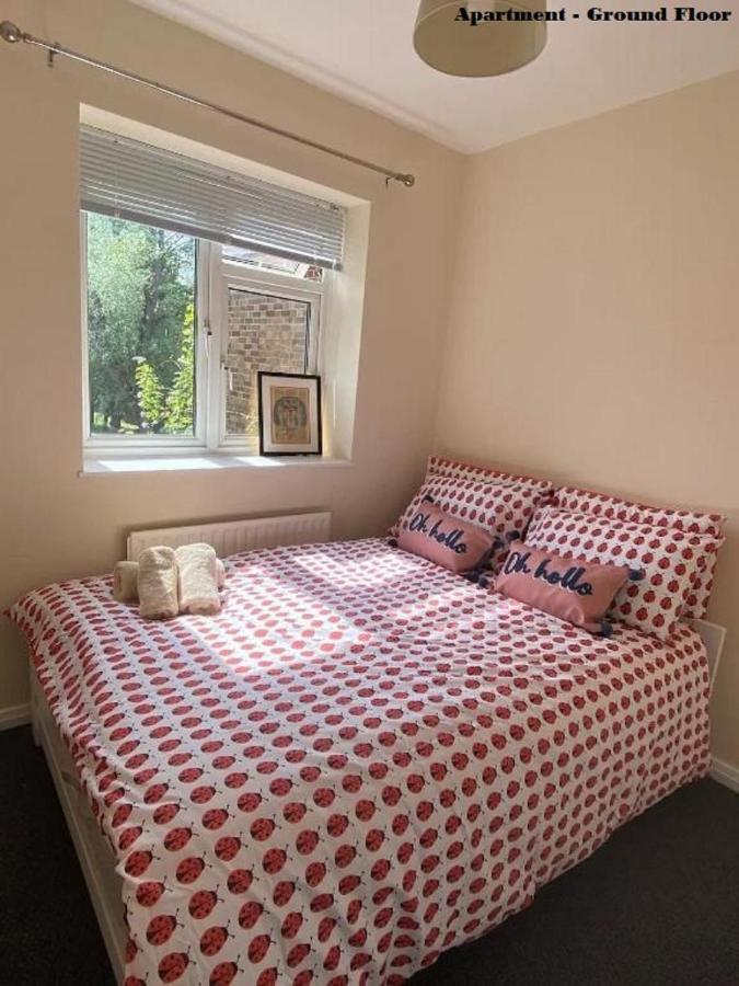 דירות לונדון Charming Flats With Fast Wifi On The Famous Abbey Road מראה חיצוני תמונה