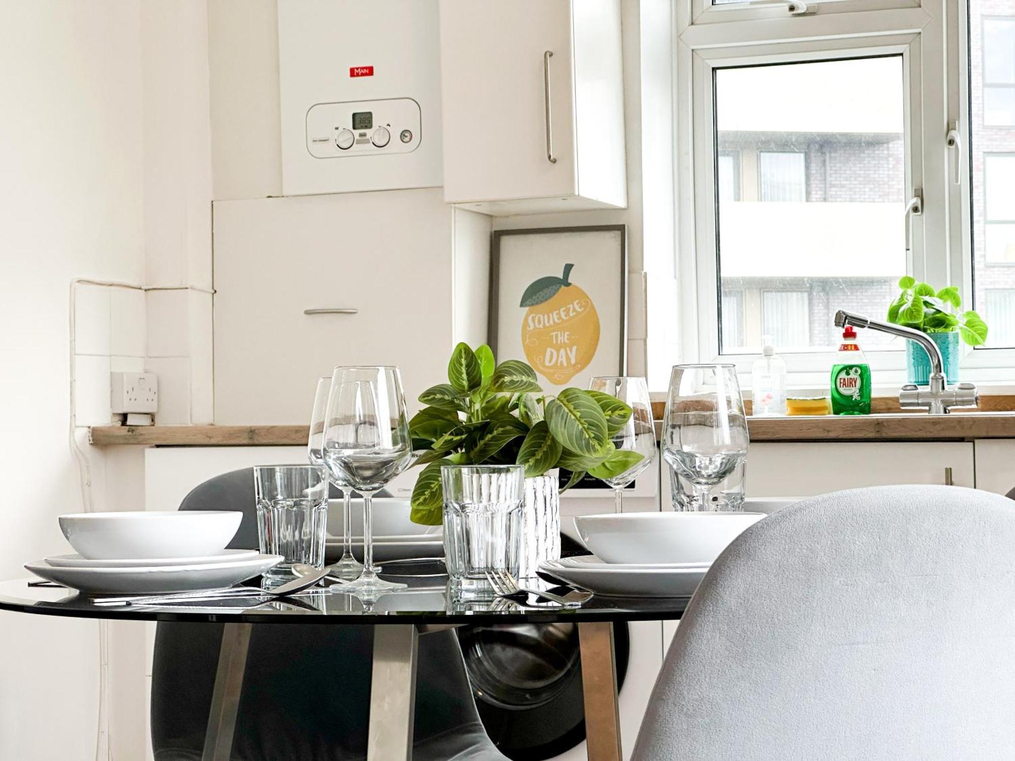 דירות לונדון Charming Flats With Fast Wifi On The Famous Abbey Road מראה חיצוני תמונה
