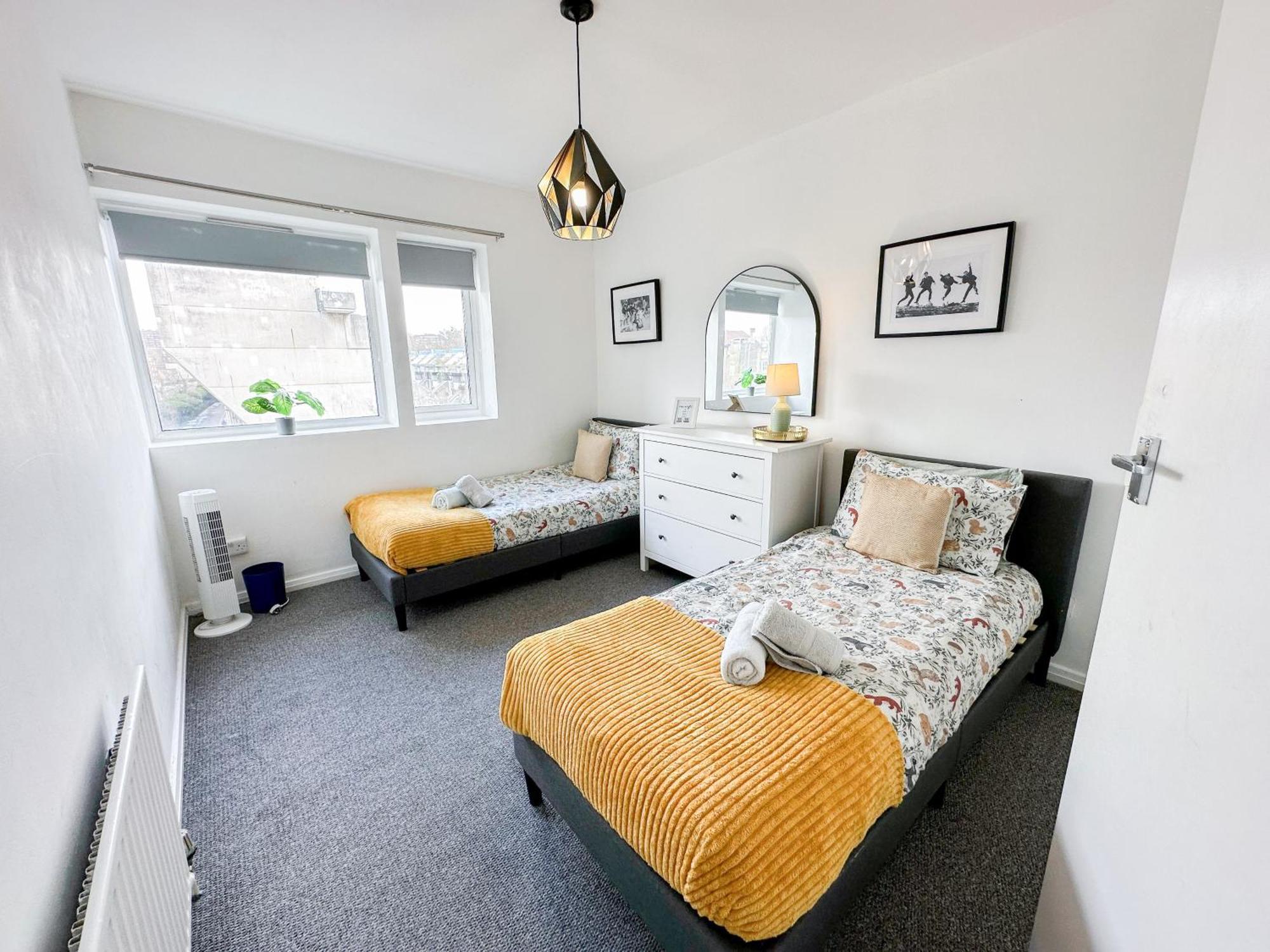 דירות לונדון Charming Flats With Fast Wifi On The Famous Abbey Road מראה חיצוני תמונה