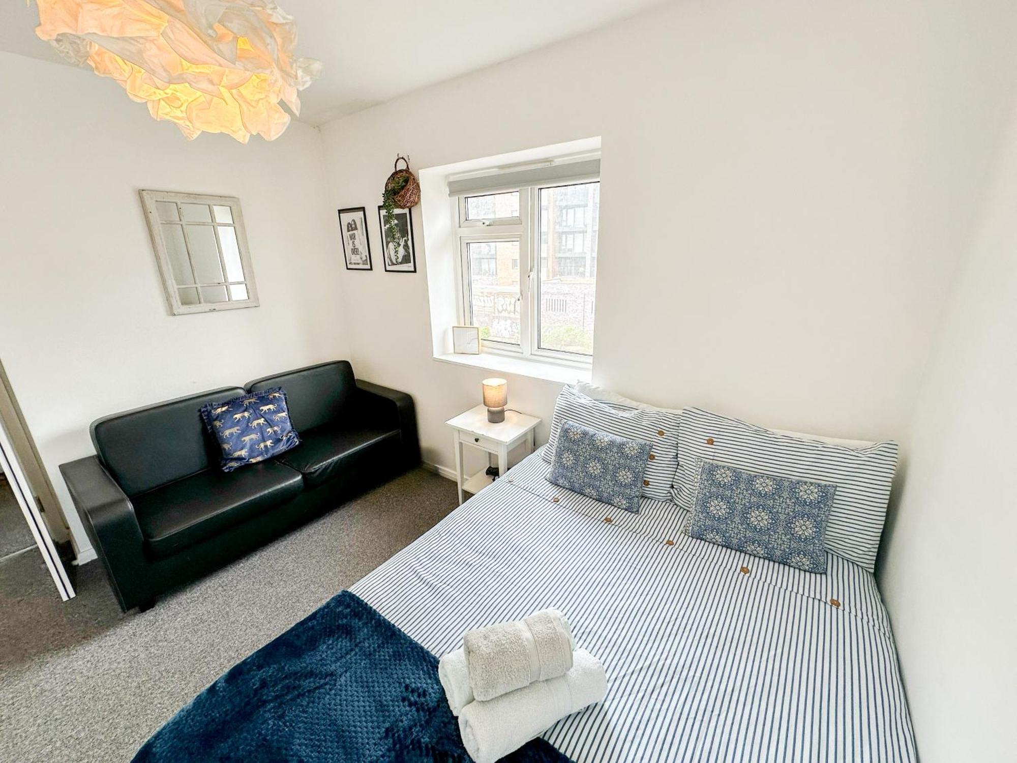 דירות לונדון Charming Flats With Fast Wifi On The Famous Abbey Road מראה חיצוני תמונה