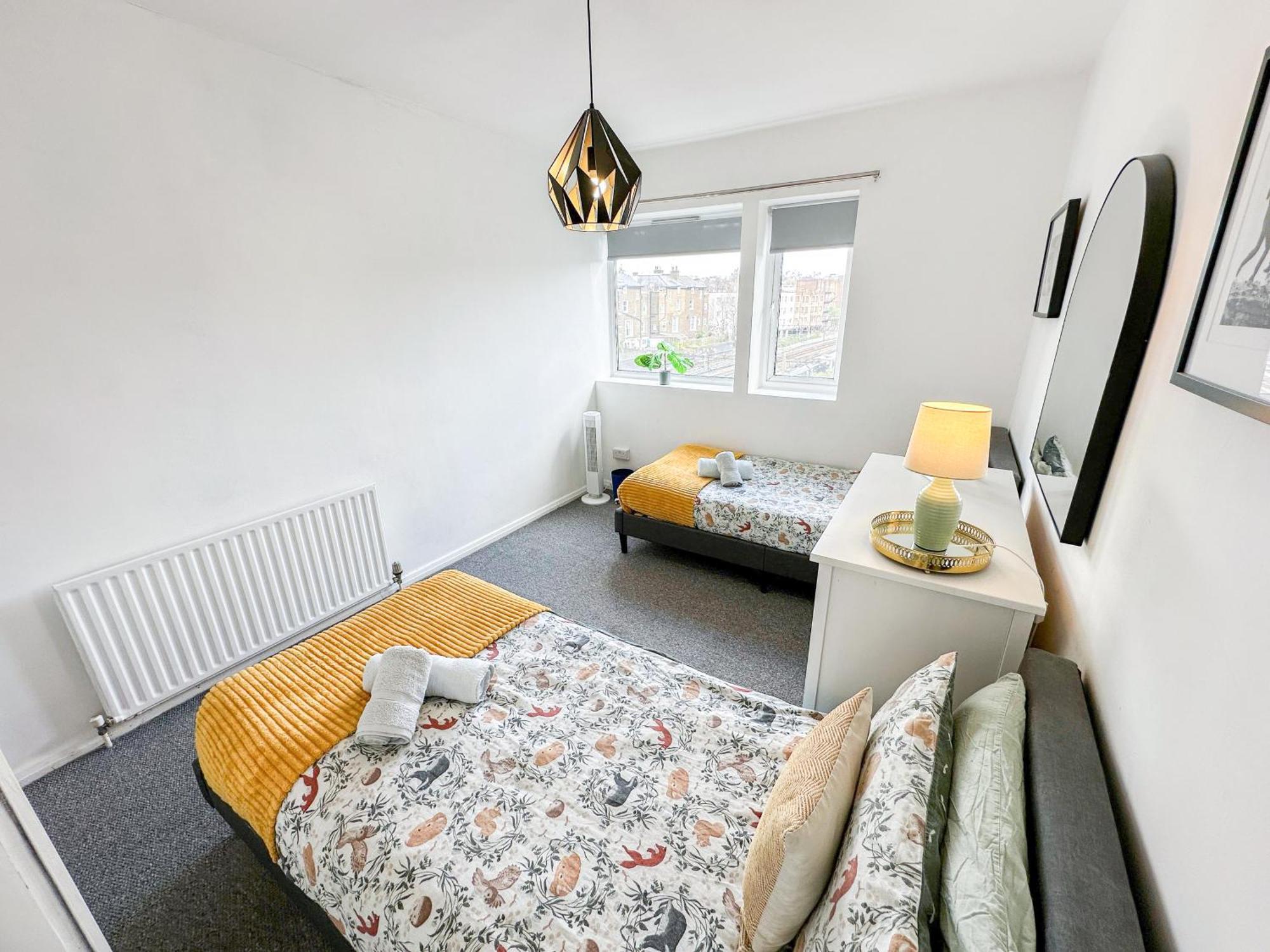 דירות לונדון Charming Flats With Fast Wifi On The Famous Abbey Road מראה חיצוני תמונה